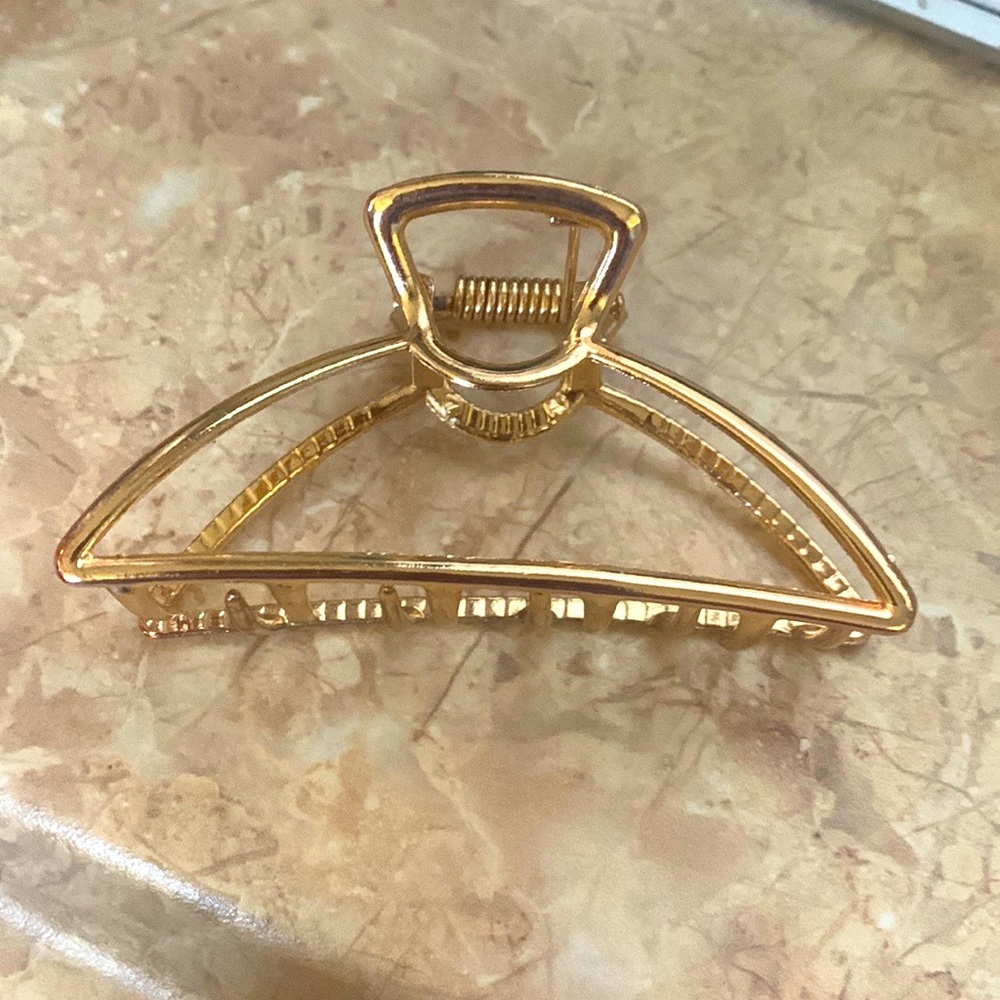Hair clip
